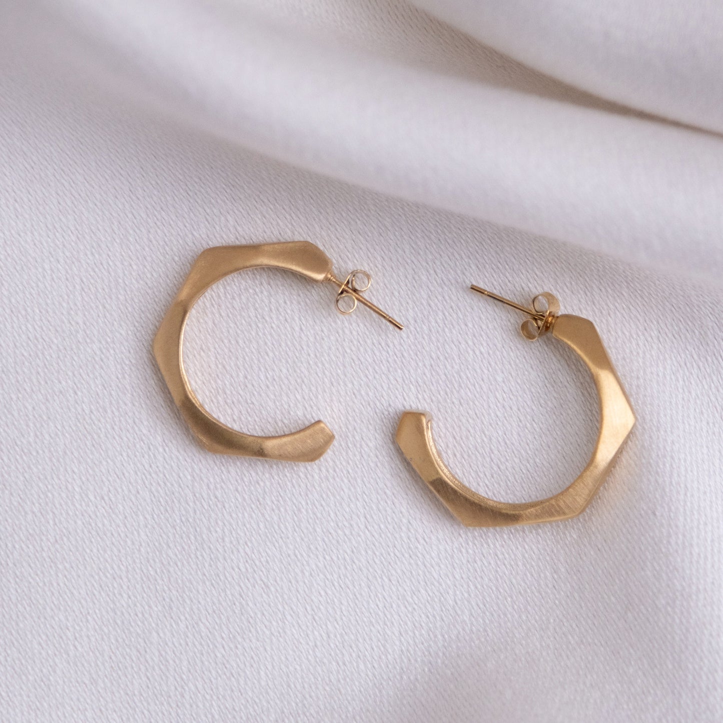 Ohrringe "Timeless" in Gold